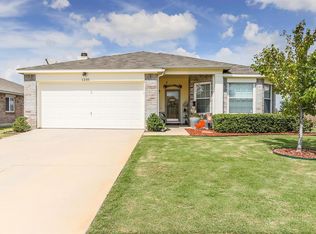 1235 Eagles Nest Trl, Krum, TX 76249