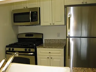 Rented by Classic Marketing- 530 Park1