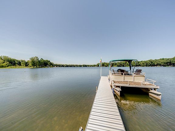5th image of 23280 Lake Shore Dr