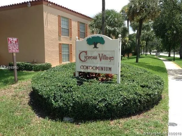 7105 Miami Lakes Dr W #N13, Miami Lakes, FL 33014