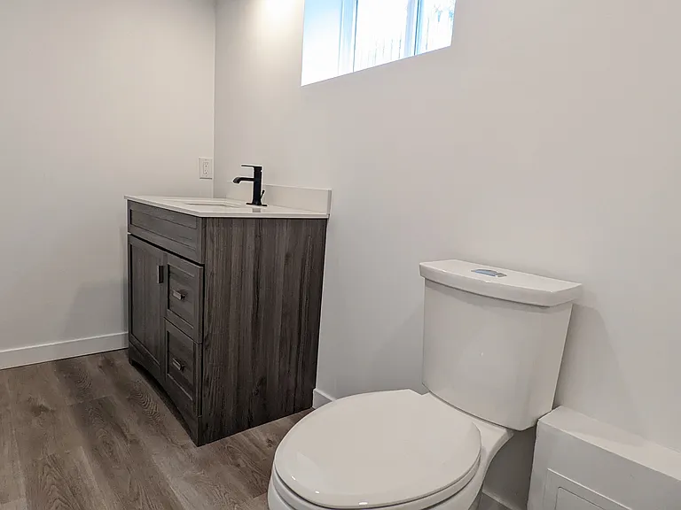 1 Admiral Rd — Photo 15