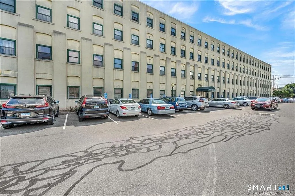 Judd Square — Photo 2