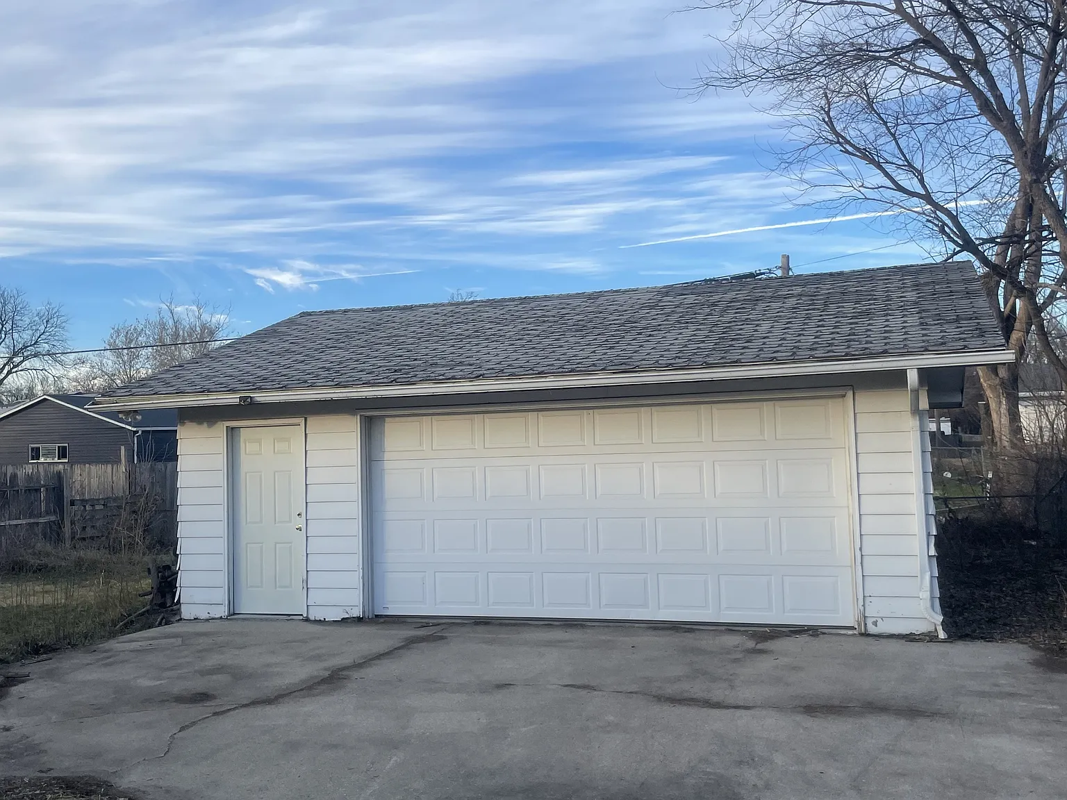 908 Jerlynn Avenue - 1 — Photo 2
