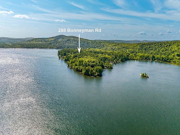 5th image of 288 Bonnyman Road