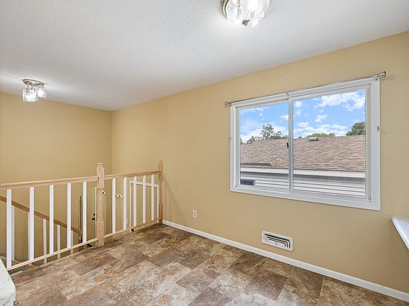 5th image of 8855 Ironwood Ave S