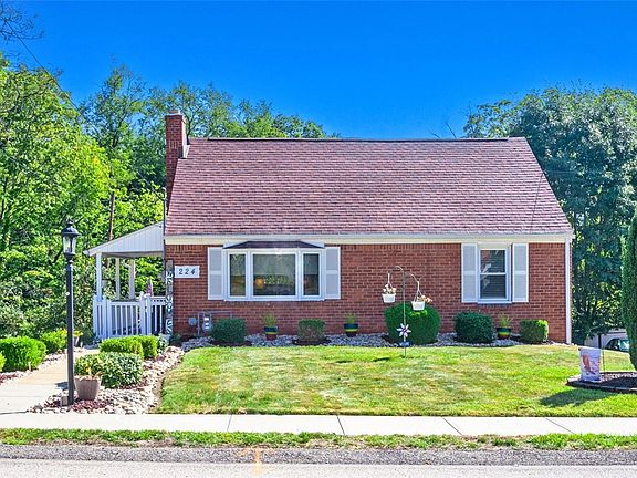2nd image of 224 Maryellen Dr