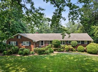 90 Ridgewood Ave, Glen Ridge, NJ 07028