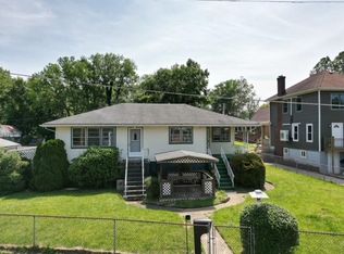 734 N Huron St, Wheeling, WV 26003