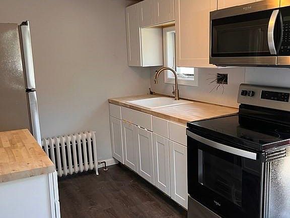 2nd image of 324 Lincoln St #2A