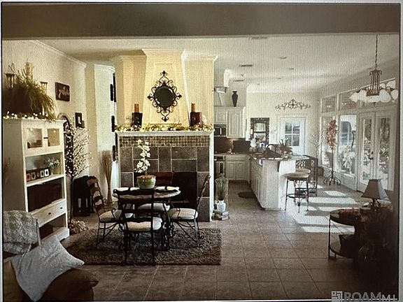 4th image of 467 Marionneaux St