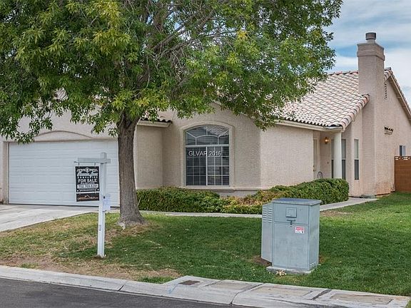 3rd image of 2251 Summer Holly Way
