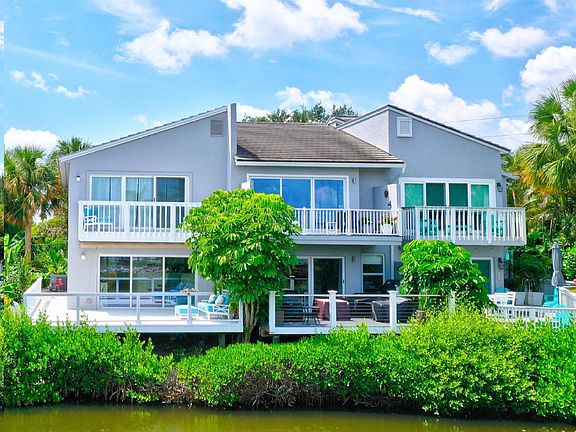 2nd image of 2460 Harbour Cove Drive