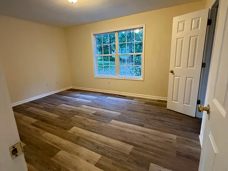 202 Sanford Rd #202 — Photo 2