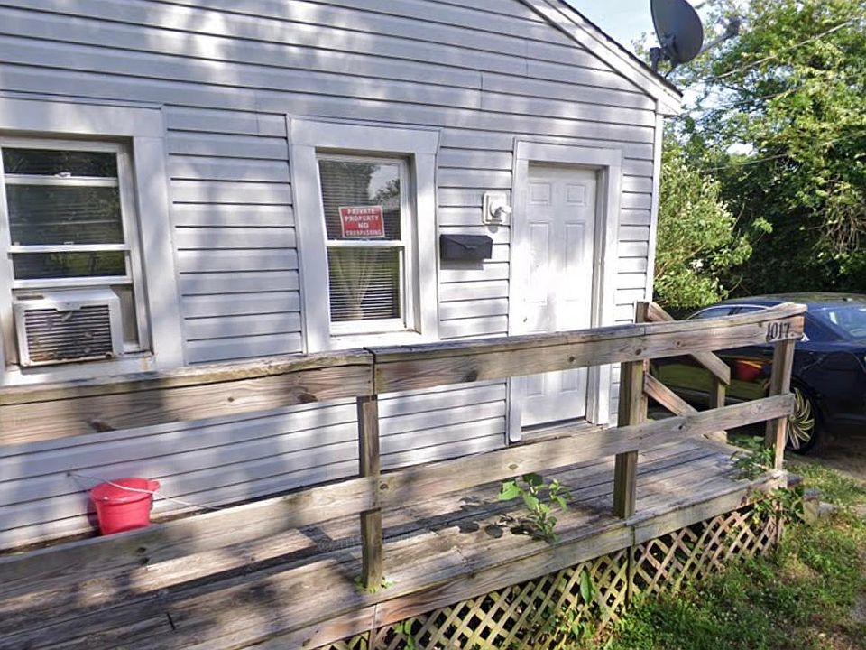 1st image of 1017 Chestnut Aly