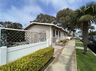 203 Pecan Ave, Huntington Beach, CA 92648