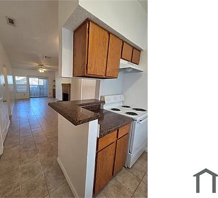 2423 W Slaughter Ln #D — Photo 10