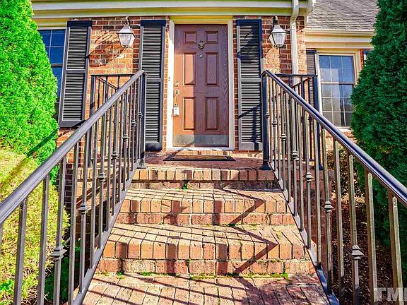 3rd image of 6614 Ladd Dr