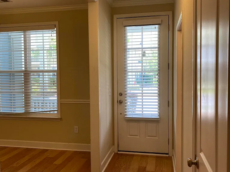 2376 Kings Gate Ln #203 — Photo 2