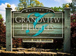 927 Northwest Blvd #TOWNHOUSE, Grandview Heights, OH 43212