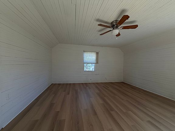 4th image of 26 Dunlap St #26