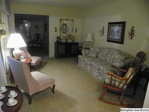 2nd image of 833 Northcrest Dr