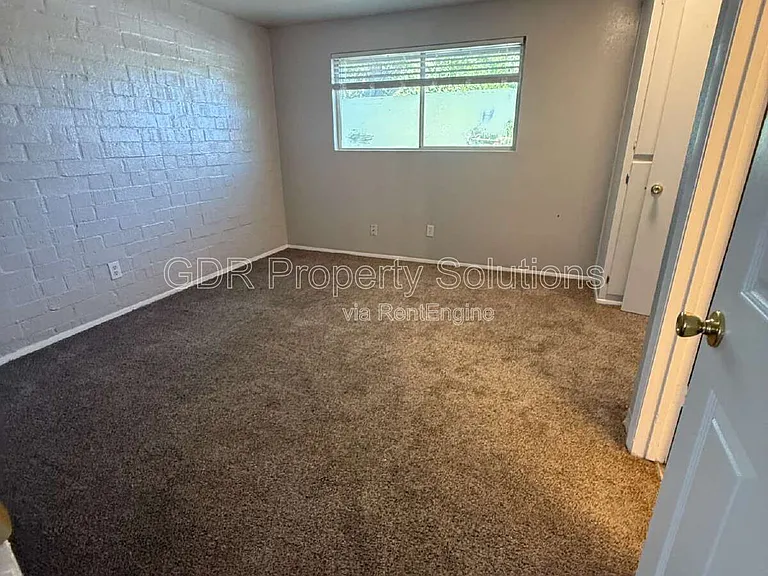 1200 Coal Ave SW #10 — Photo 12