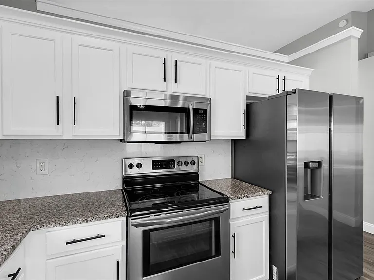 3335 Clover Blossom Cir — Photo 9