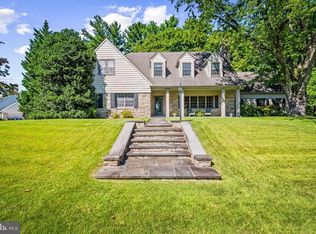 910 Army Rd, Towson, MD 21204