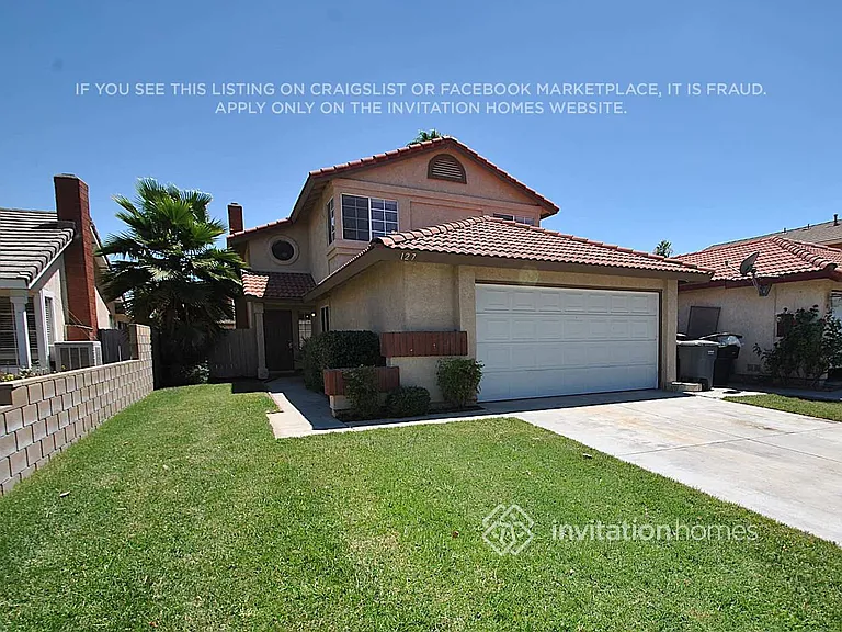 127 Peppertree Dr — Photo 2