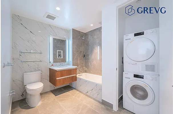 Rented by Livin USA LLC | media 17