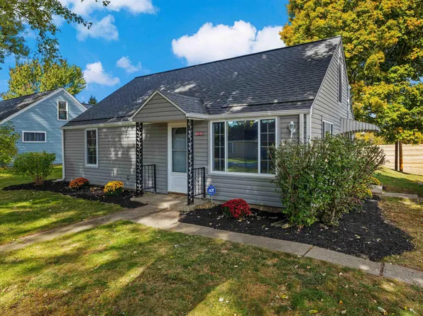 10233 Donald Ave, Leo, IN 46765