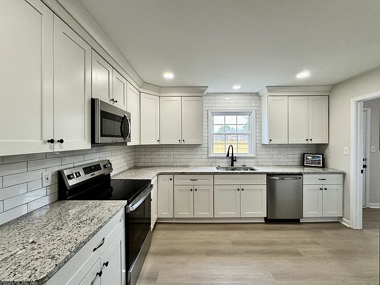 4512 Whitechapel Ct — Photo 16