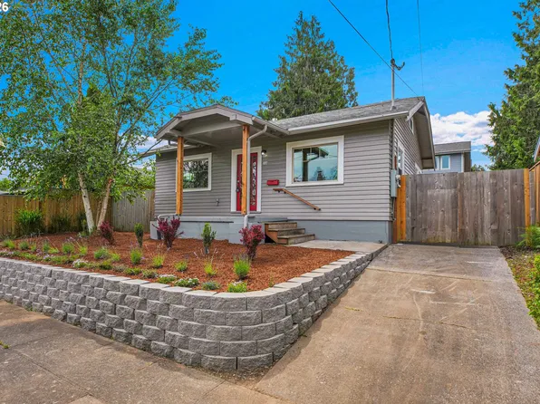 244 NE Buffalo St, Portland, OR 97211