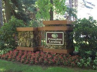 73 Sayre Dr, Princeton, NJ 08540