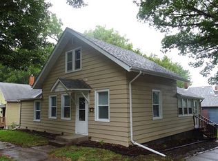 2631 8 1/2 Ave, Rock Island, IL