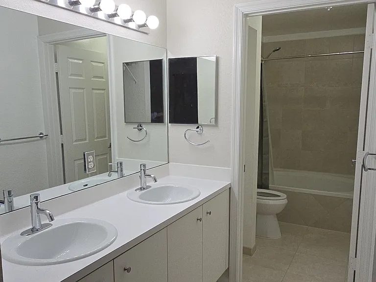 5612 NW 119th Way — Photo 25