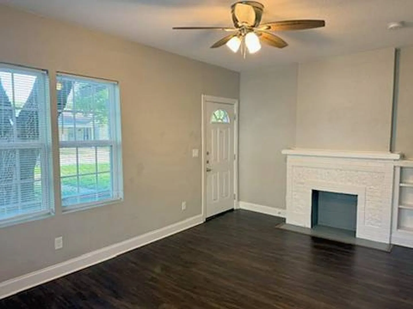 1821 McGregor Ave — Photo 3