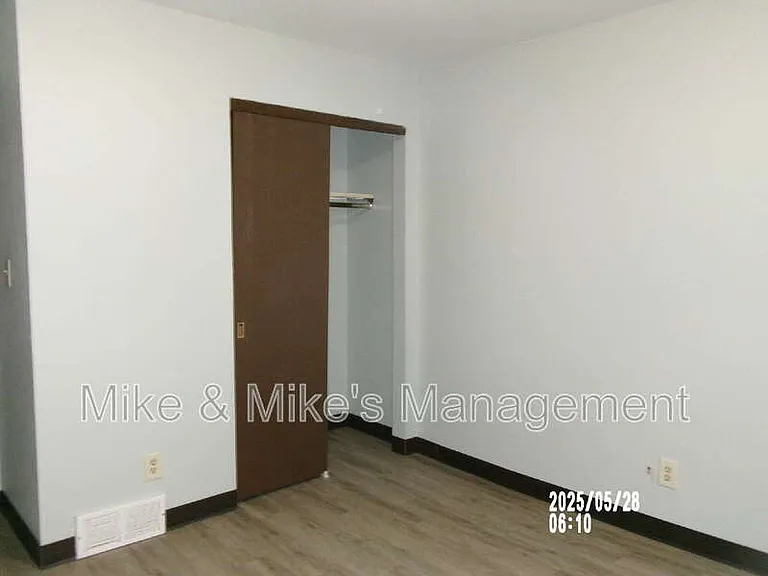 7452 N Granville Rd #1 — Photo 9