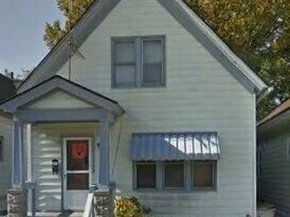 1555 South 15th PLACE, Milwaukee, WI 53204