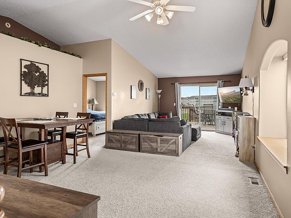 4th image of 3421 Eagle Run Dr