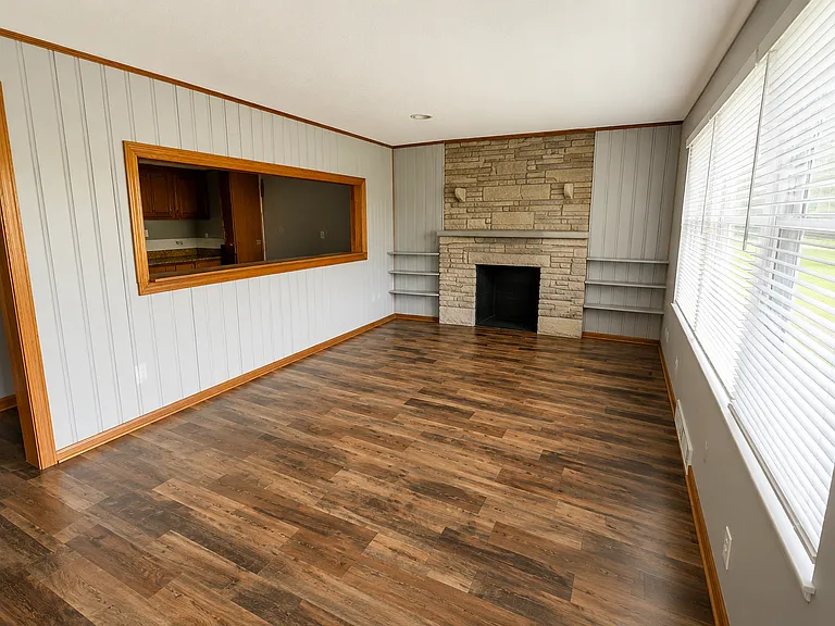6412 South Dr — Photo 7
