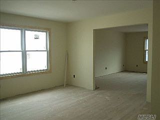 3rd image of 844 Bradley St