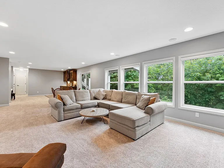 7473 Zanzibar Ln N — Photo 34