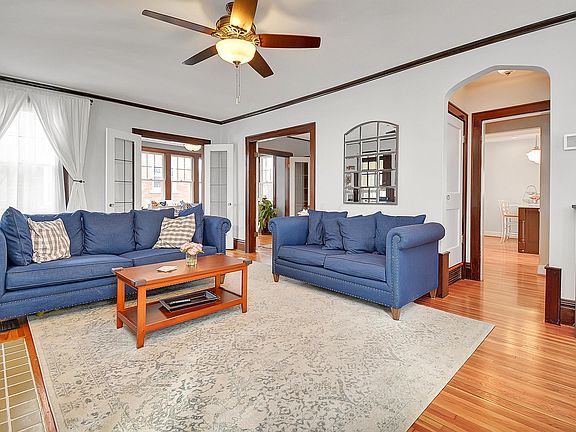 5th image of 560 E North Broadway