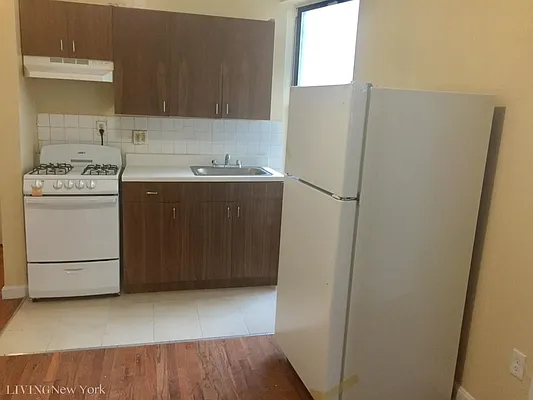 Rented by Living New York | media 10