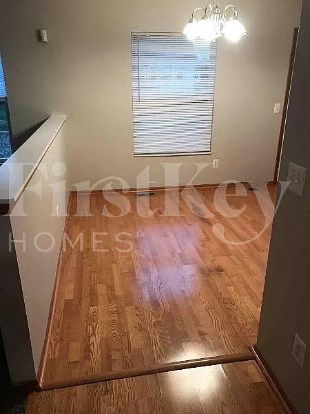 3 bed, 2.5 bath, 1540 sqft, $2,750 — Photo 3