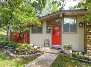 1454 Lark Ave, Saint Louis, MO