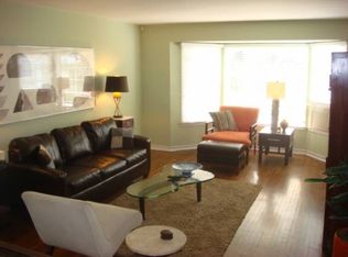 1123 1/4 N Sweetzer Ave, West Hollywood, CA 90069