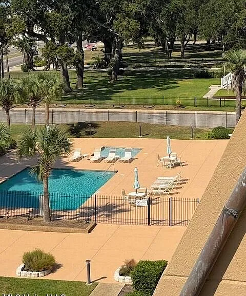 520 Beach Blvd #508 — Photo 48