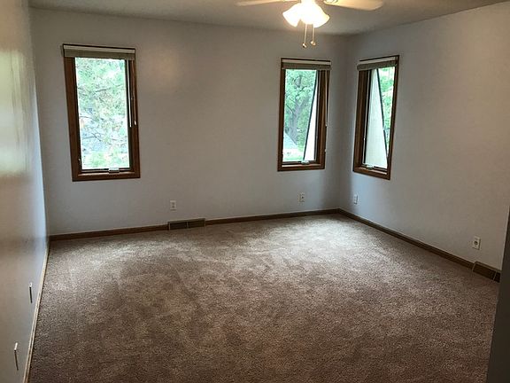 5th image of 7209 Glouchester Dr #A